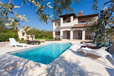 Villa with private Pool in Tar-Vabriga, Istria